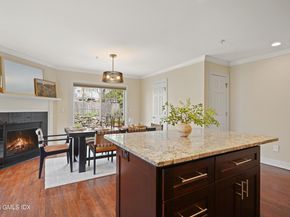 18 Stone Avenue 1, Greenwich CT 06830