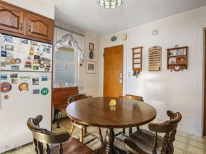 64 Le Grande Avenue, Greenwich CT 06830