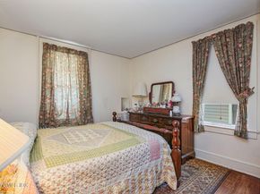 64 Le Grande Avenue, Greenwich CT 06830