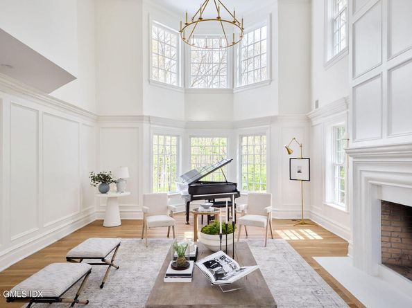 20 Sherwood Farm Lane, Greenwich CT 06831