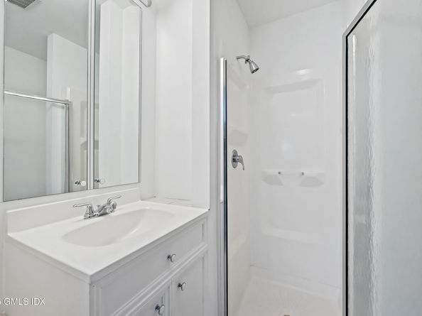 38 Bedford Road, Greenwich CT 06831