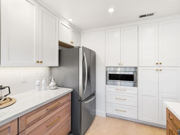 607 Centre Court, Alameda CA 94502