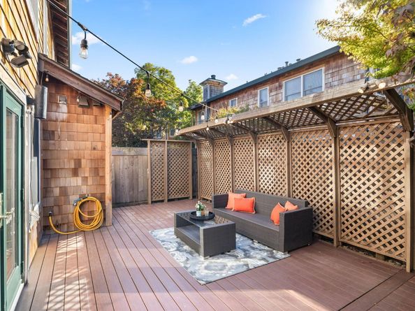 607 Centre Court, Alameda CA 94502
