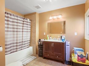 25 Redding Place, Oakland CA 94619