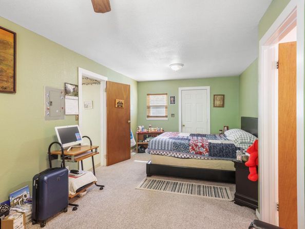 25 Redding Place, Oakland CA 94619