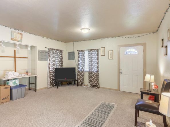 25 Redding Place, Oakland CA 94619