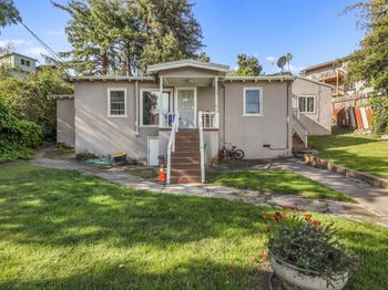 25 Redding Place