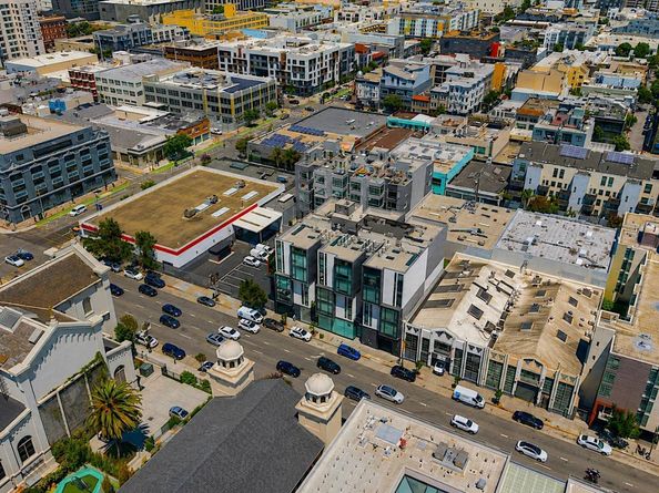 241 10th Street 302, San Francisco CA 94103