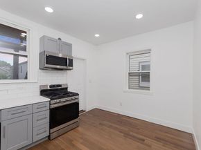 93 West 11th St, Bayonne NJ 07002-4704