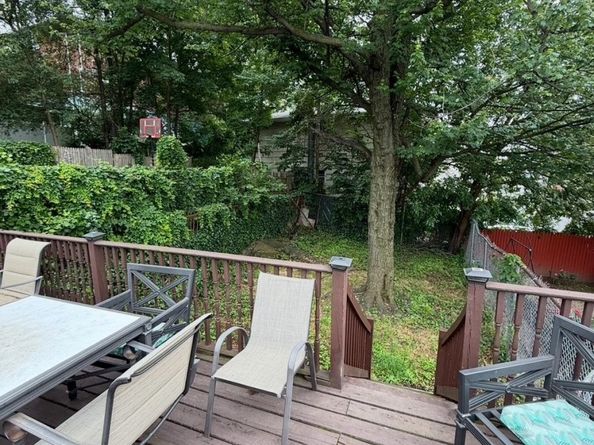 1611 71st St, North Bergen NJ 07047