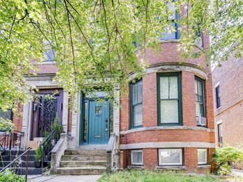 257 Woodlawn Ave