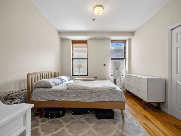 129 Willow Ave 3L, Hoboken NJ 07030