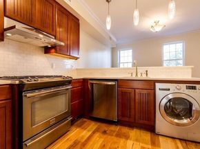 385 1st St, Jersey City NJ 07302