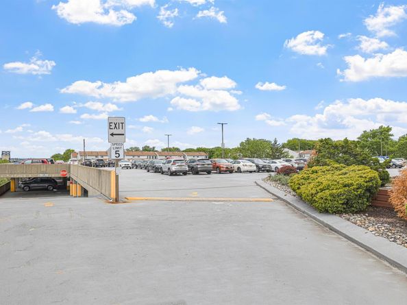 Harmon Cove Tower 426, Secaucus NJ 07094