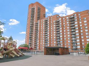 Harmon Cove Tower 426, Secaucus NJ 07094