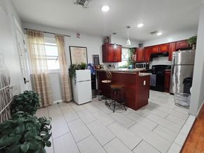 8427 Columbia Ave, North Bergen NJ 07047