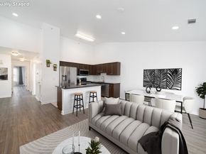 3 Soho Dr 108, Jersey City NJ 07305