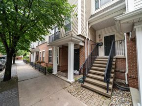 3 Soho Dr 108, Jersey City NJ 07305