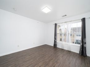 3 Soho Dr 108, Jersey City NJ 07305