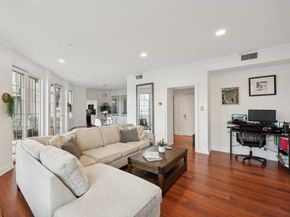 205 Shearwater Ct West 22, Jersey City NJ 07305