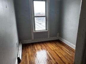 97 Oak St, Jersey City NJ 07305