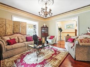 20 75th St, North Bergen NJ 07047