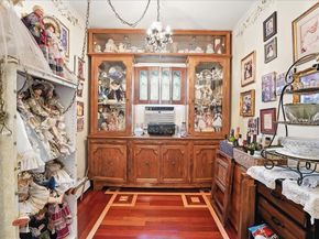 20 75th St, North Bergen NJ 07047