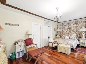 20 75th St, North Bergen NJ 07047
