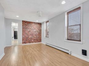 811 Montgomery St 3r, Jersey City NJ 07306