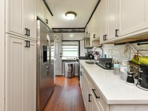 416 41st St, Union City NJ 07087