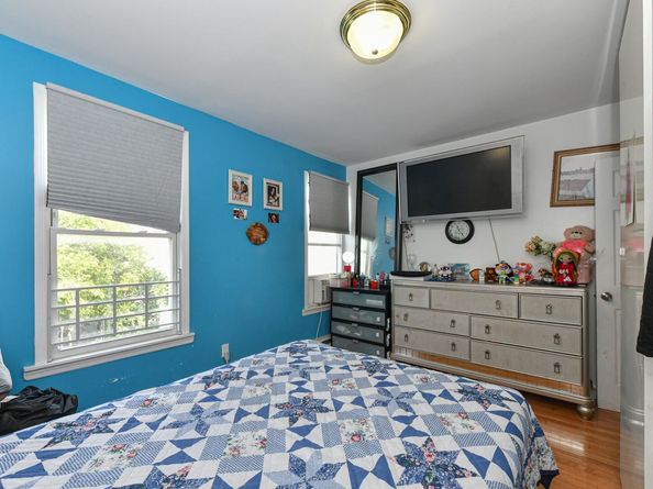 416 41st St, Union City NJ 07087