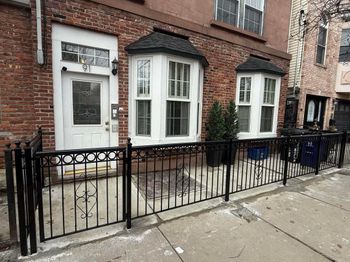 91 Coles St