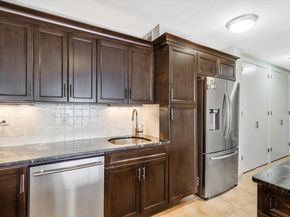 380 Mountain Rd 1015, Union City NJ 07087