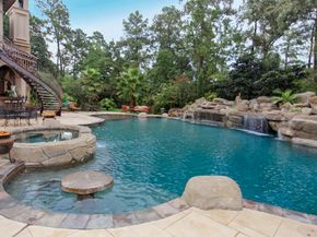 23 Villeroy Way, The Woodlands TX 77382