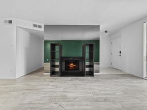 4643 Wild Indigo 414, Houston TX 77027