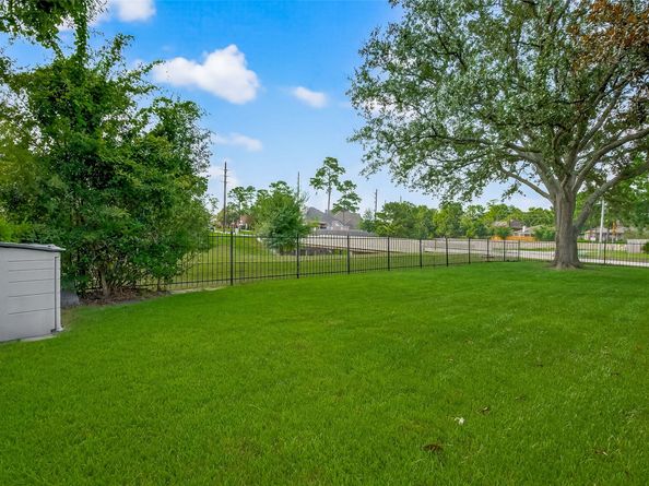 19002 Caddy Circle, Atascocita TX 77346