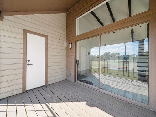 8543 Sands Point Drive Drive, Houston TX 77036