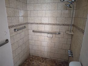 6714 Underhill Street, Houston TX 77092