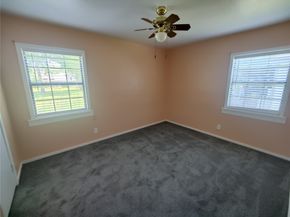 6714 Underhill Street, Houston TX 77092