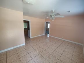 6714 Underhill Street, Houston TX 77092