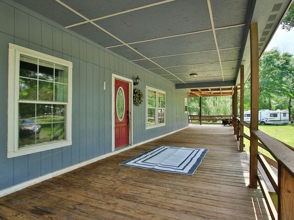 1784 Greenbelt Drive, Cleveland TX 77328