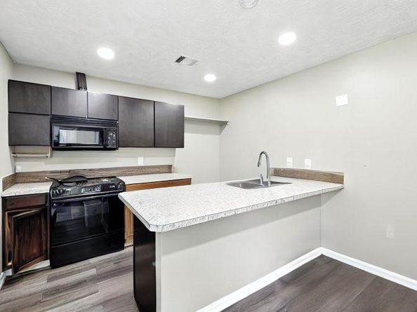 15110 Runbell Place, Houston TX 77095