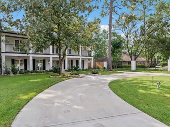 736 Voss Road