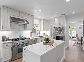 736 Voss Road, Houston TX 77024
