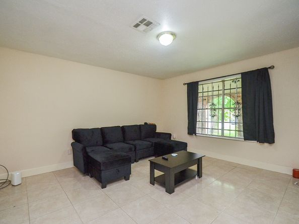 12806 Bauman Road, North Houston TX 77037
