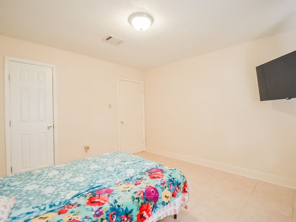 12806 Bauman Road, North Houston TX 77037