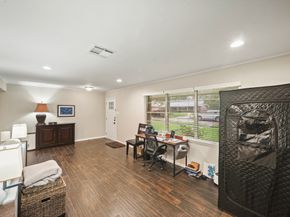 5810 Wigton Drive, Houston TX 77096