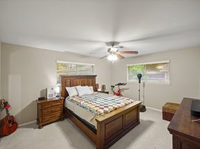5810 Wigton Drive, Houston TX 77096