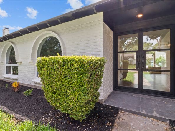 2823 Stetson Lane, Houston TX 77043