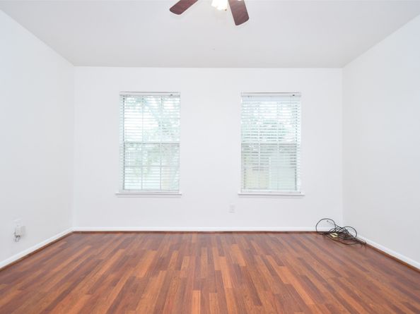 10018 Knoboak Drive 21, Houston TX 77080